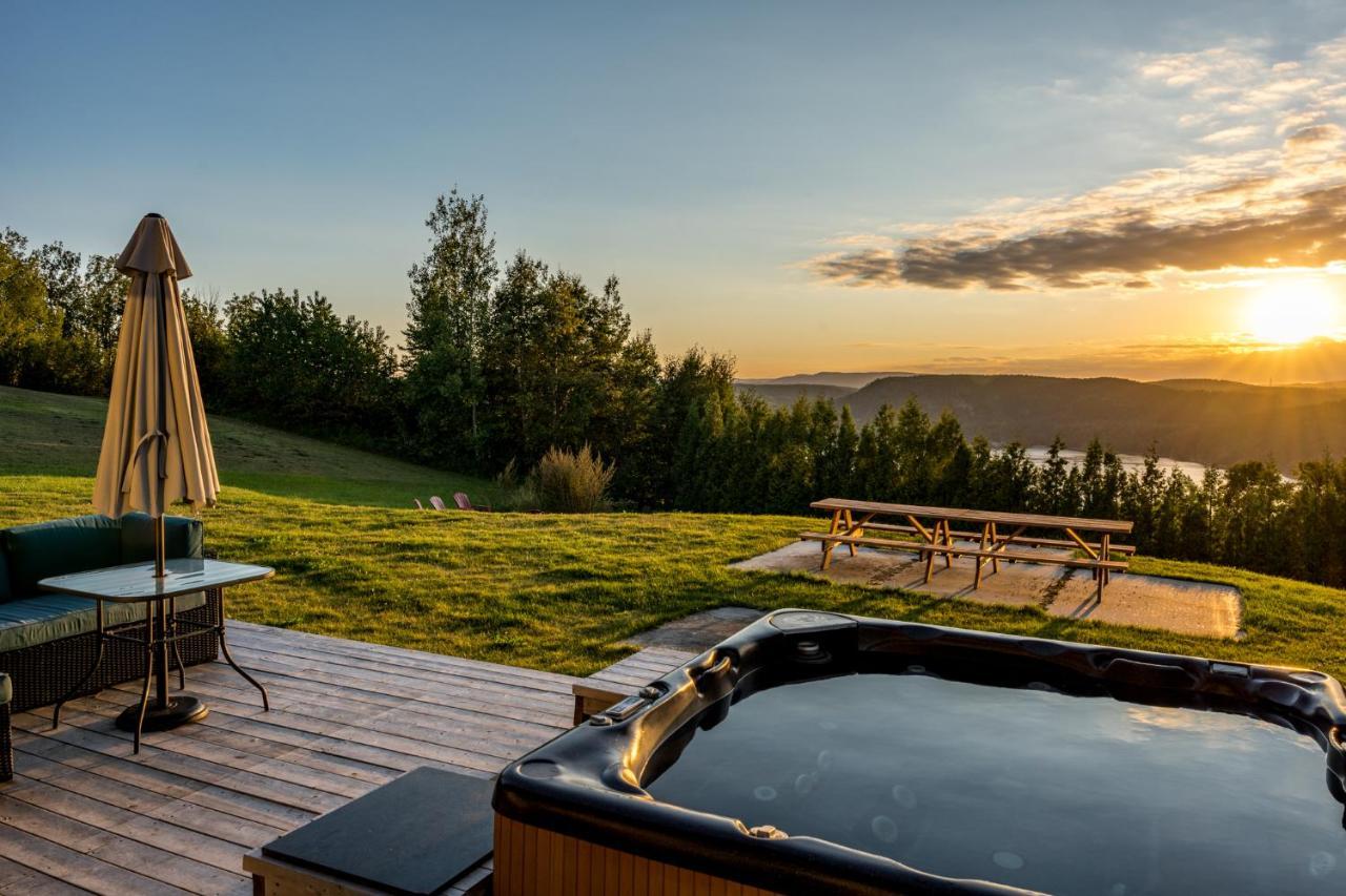 Montfjord - Chalets, Vue Spectaculaire Et Spa. Chantafjord #4 Sacre-Coeur Esterno foto